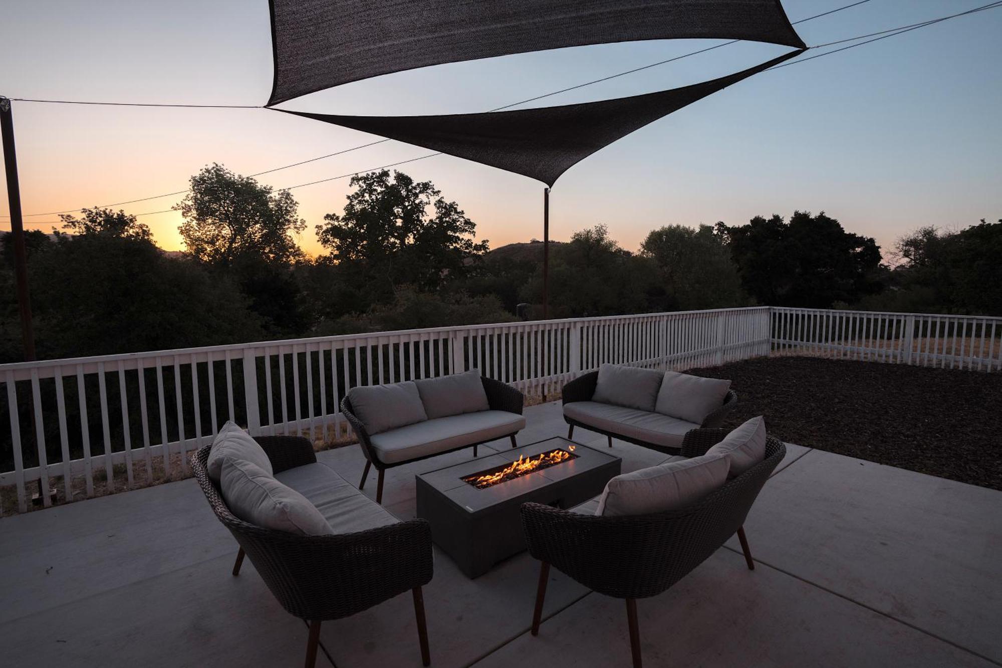 Wine Country Modern Farmhouse With Heated Pool, Hot Tub, Cybertruck El Paso de Robles Buitenkant foto