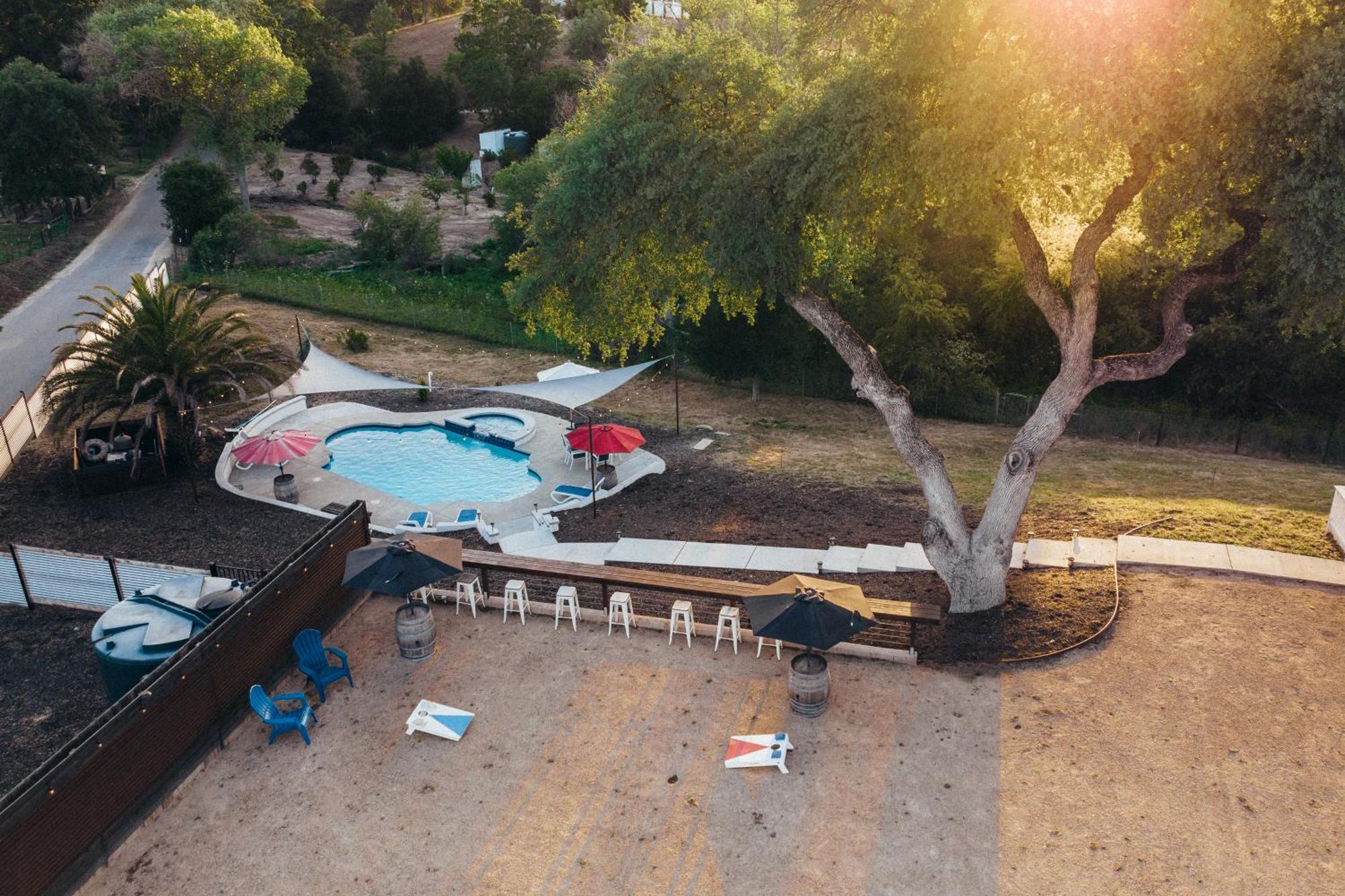 Wine Country Modern Farmhouse With Heated Pool, Hot Tub, Cybertruck El Paso de Robles Buitenkant foto